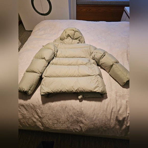 Wilfred Laramie Puffer Jacket -XS - Picture 8 of 8